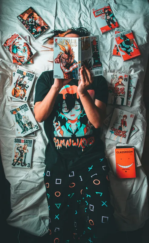 Manga Reader On Bed Anime wallpaper