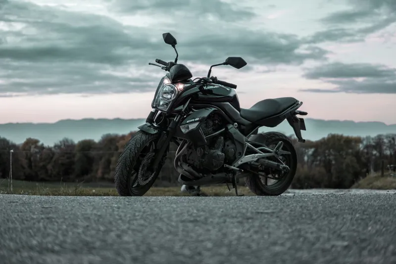 Motorbike Rider 057 Motorcycles wallpaper