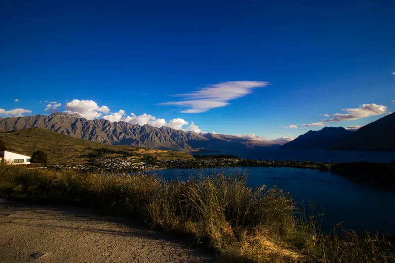 Queenstown Lake Mountains Nature wallpaper
